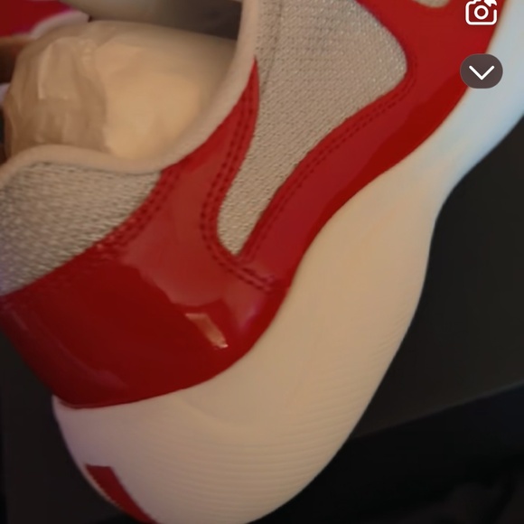 Patient leather Prada - Picture 2 of 9